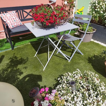 Villa Le Petit Atelier Bormes-les-Mimosas Zimmer foto