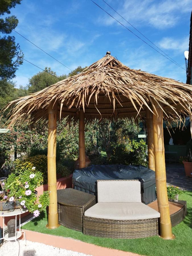 Villa Le Petit Atelier Bormes-les-Mimosas Exterior foto
